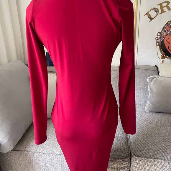 Tea You Ruched Long Sleeve Dress - Picture 4 of 11